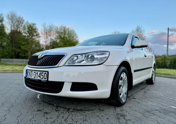 Skoda Octavia cena 13500 przebieg: 333000, rok produkcji 2011 z Bielsko-Biała małe 154